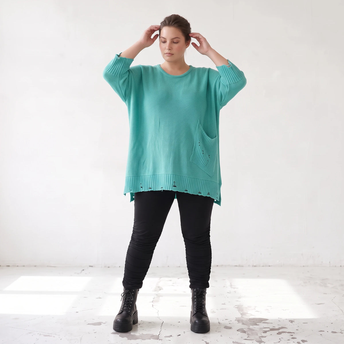 Strickshirt in A-Linie mit Taschen im Destroyed-Look aus Baumwolle mit weichem Stretch