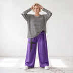 Lila Marlenehose aus weichem warmem Fleece mit Elasthan elastischem Bund und Bindegürtel
