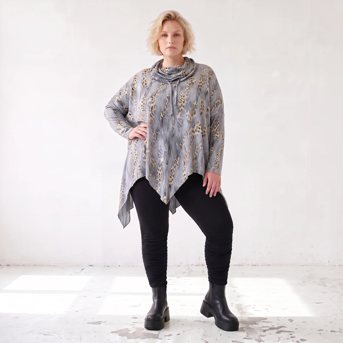 Wintershirt aus Baumwolljersey in A-Linie mit Rollkragen und Tunnelzug kuschelig weich