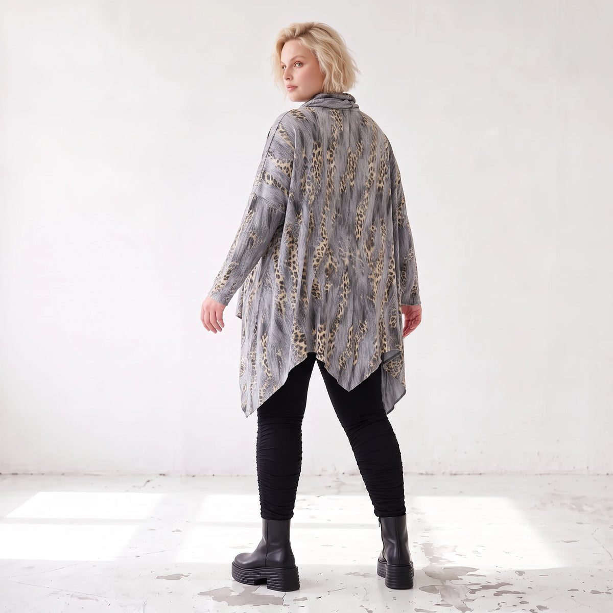 Wintershirt aus Baumwolljersey in A-Linie mit Rollkragen und Tunnelzug kuschelig weich