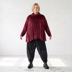 Weinrotes Plüschshirt in A-Linie mit Rollkragen und langen Ärmeln weich und warm im Winter