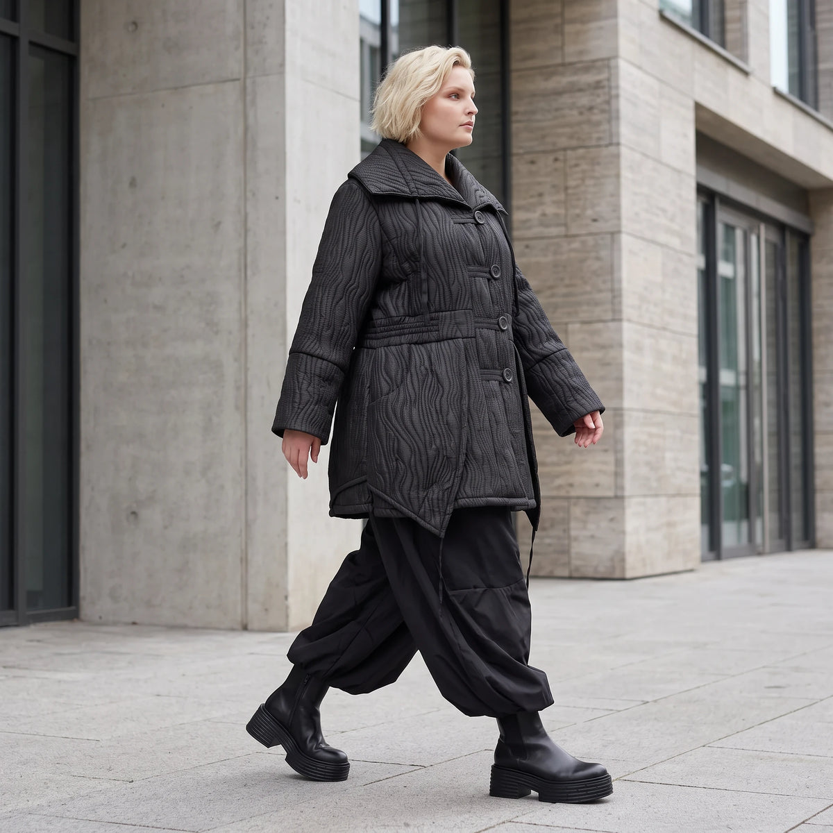 Winterjacke in Lederimitatoptik mit Tunnelzug Hemdkragen Knopfleiste und warmer Haptik
