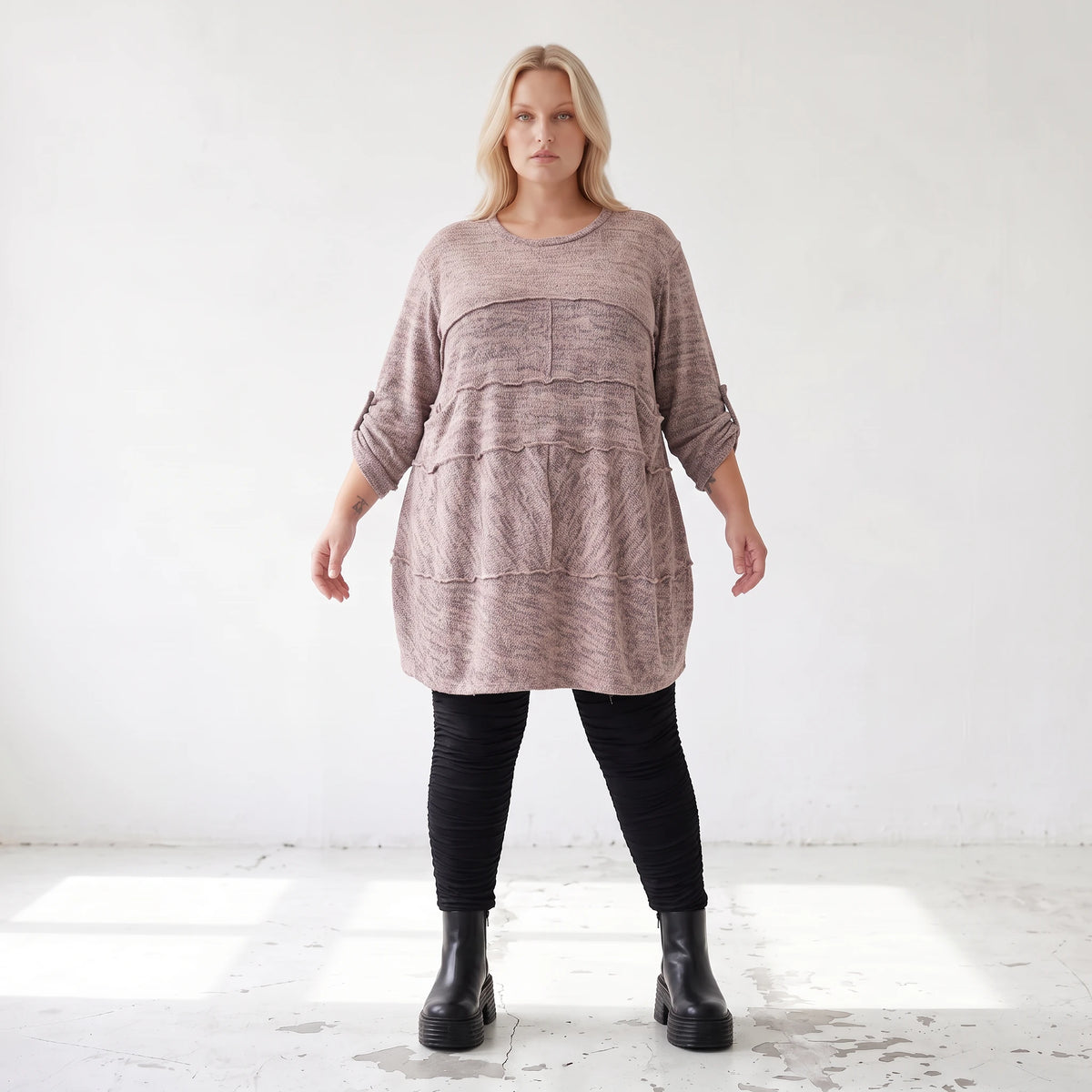 Kuschelig warmer Strickpullover in A-Linie mit Rundhalsausschnitt und Stretchkomfort
