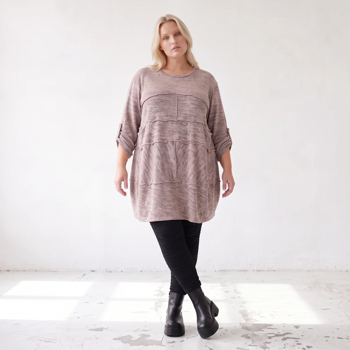 Kuschelig warmer Strickpullover in A-Linie mit Rundhalsausschnitt und Stretchkomfort