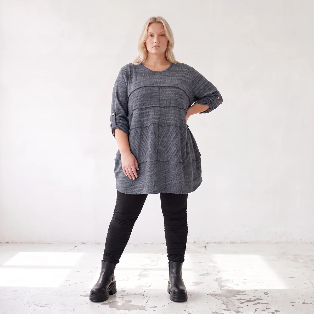 Kuschelig weiches Strickshirt in A-Linie mit Faltennahtmuster und Elasthan winterwarm