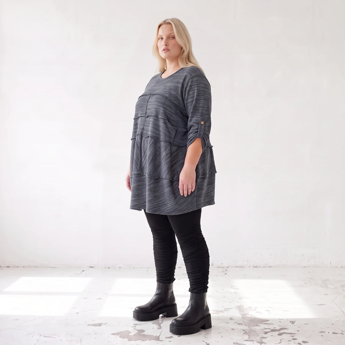 Kuschelig weiches Strickshirt in A-Linie mit Faltennahtmuster und Elasthan winterwarm