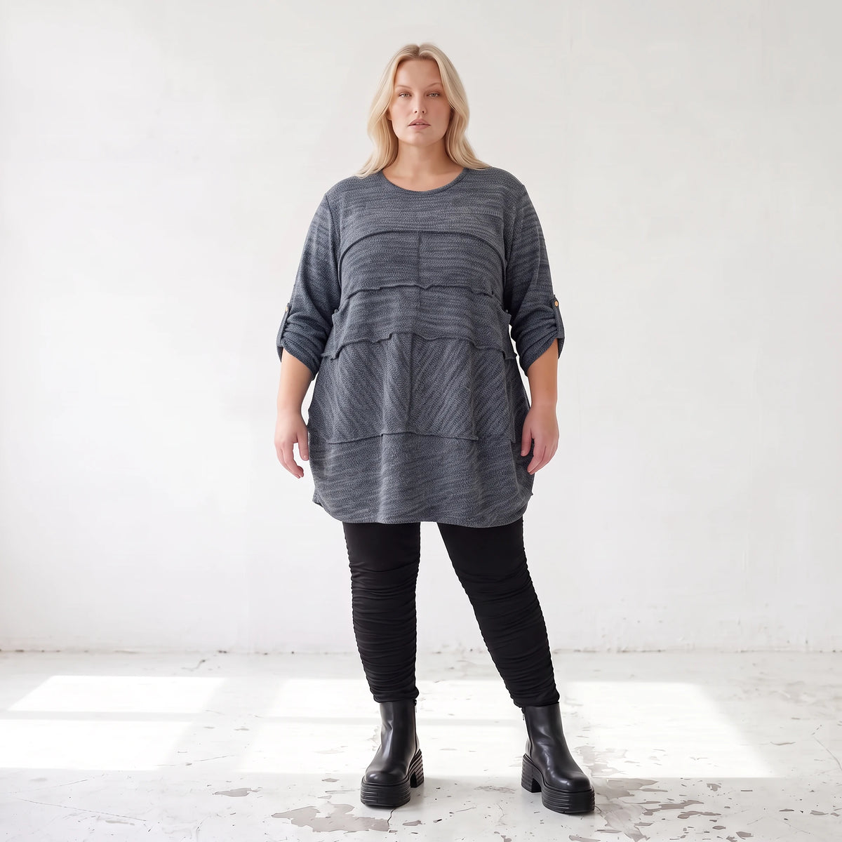 Kuschelig weiches Strickshirt in A-Linie mit Faltennahtmuster und Elasthan winterwarm