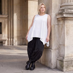 Ärmelloses Basic Top aus Slinkystoff mit Stretch in A-Linie mit Rundhals und Schlitzen