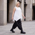 Ärmelloses Basic Top aus Slinkystoff mit Stretch in A-Linie mit Rundhals und Schlitzen