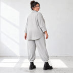 Graue Jeansjacke in weicher Stretchqualität mit Vokuhilaschnitt und bequemem Sitz