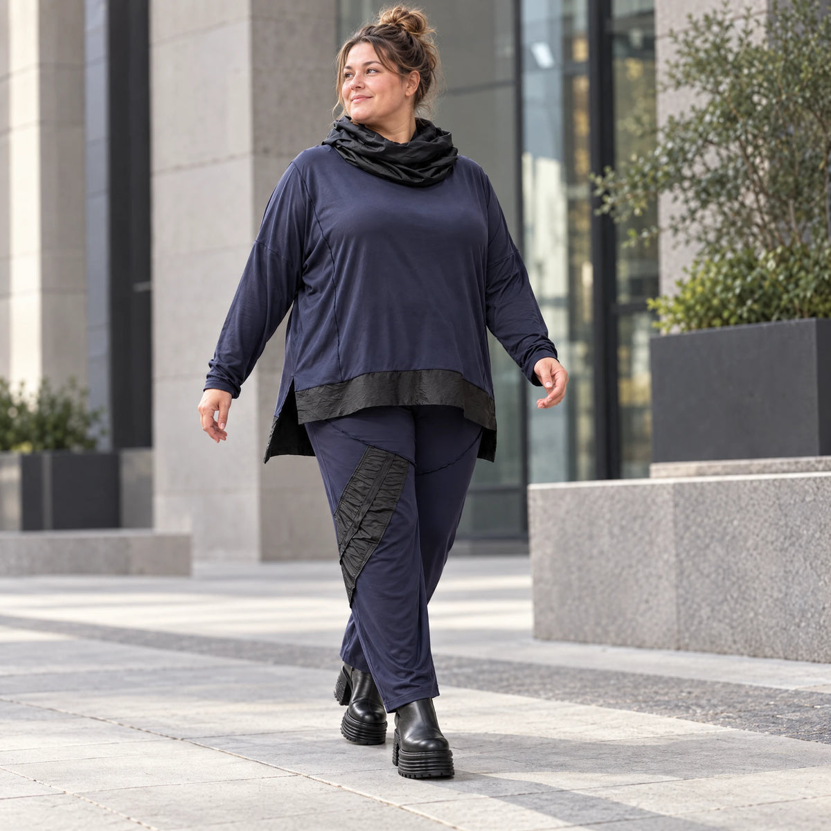 Jerseyhose mit Stretch und geradem Bein bequemer Bund weich fließend für kalte Tage