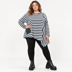 Asymmetrisches Langarmshirt in Creme/Dunkelblau mit Zipfelsaum aus weichem Stretchjersey