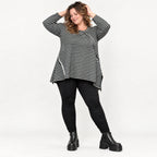 Langarmshirt Schwarz/Weiß in A-Linie aus weichem Stretchjersey mit Faltennahtmuster