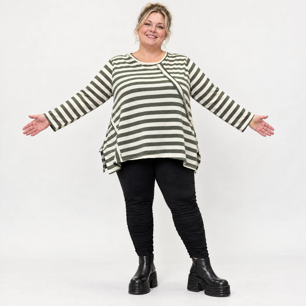 Langarmshirt in Creme/Dunkelgrün mit A-Linie aus warmem Stretchjersey und Faltennahtmuster