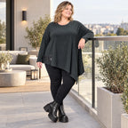Schwarzes Langarmshirt mit asymmetrischem Zipfelsaum in warmem Stretchjersey aus Italien