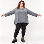Weiches Langarmshirt in Grau mit fließender A-Linie aus feinem Jersey mit Elasthananteil