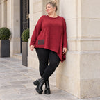 Strickshirt in Rot/Weiß Melange mit asymmetrischem Zipfelsaum aus flauschigem Feinstrick
