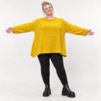 Flauschiges Feinstrickshirt in leuchtendem Gelb mit Stretchanteil und fließender A-Linie