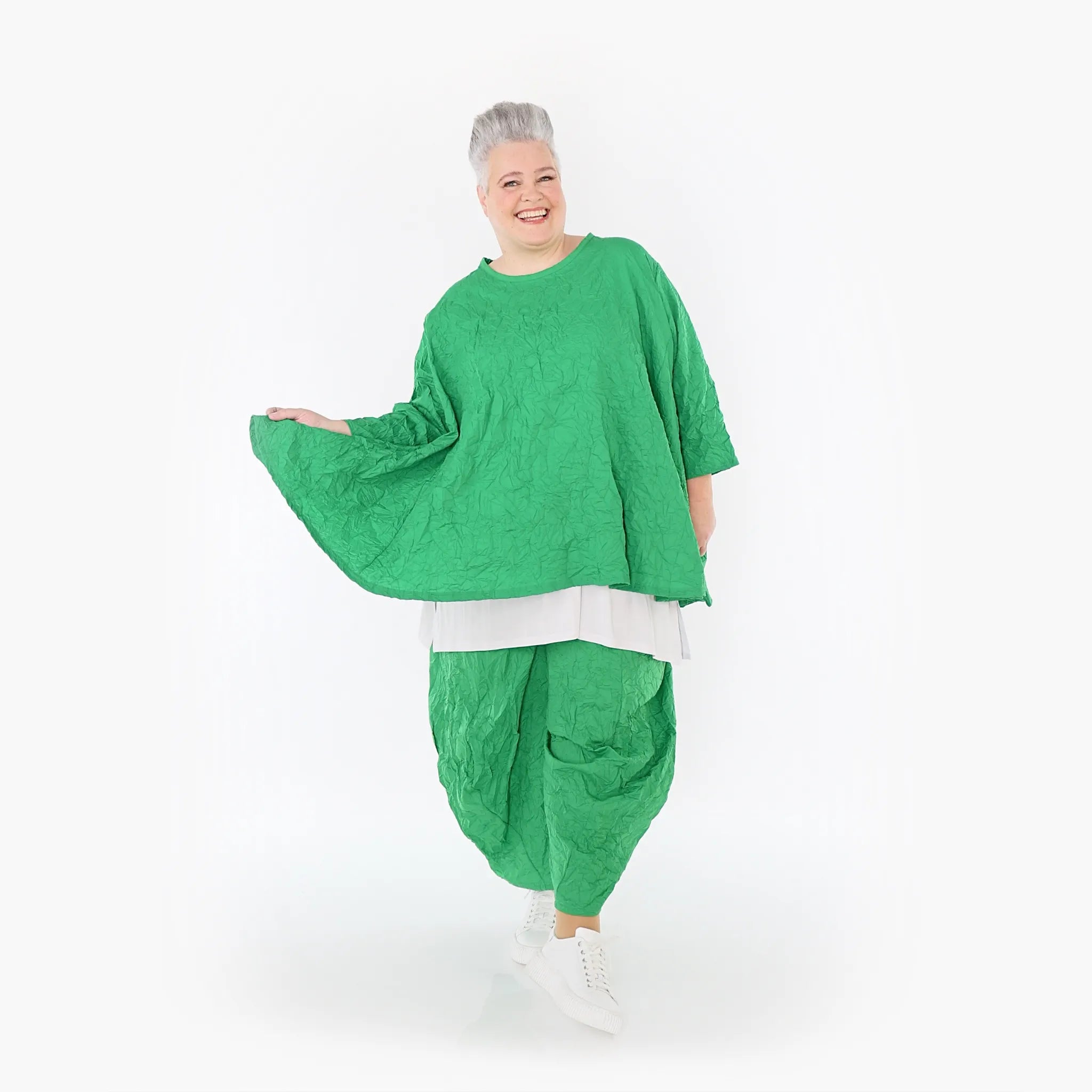  A-Form Bigshirt von AKH Fashion aus Materialmix, 1372.00593, Grün, Ausgefallen, Zeitlos