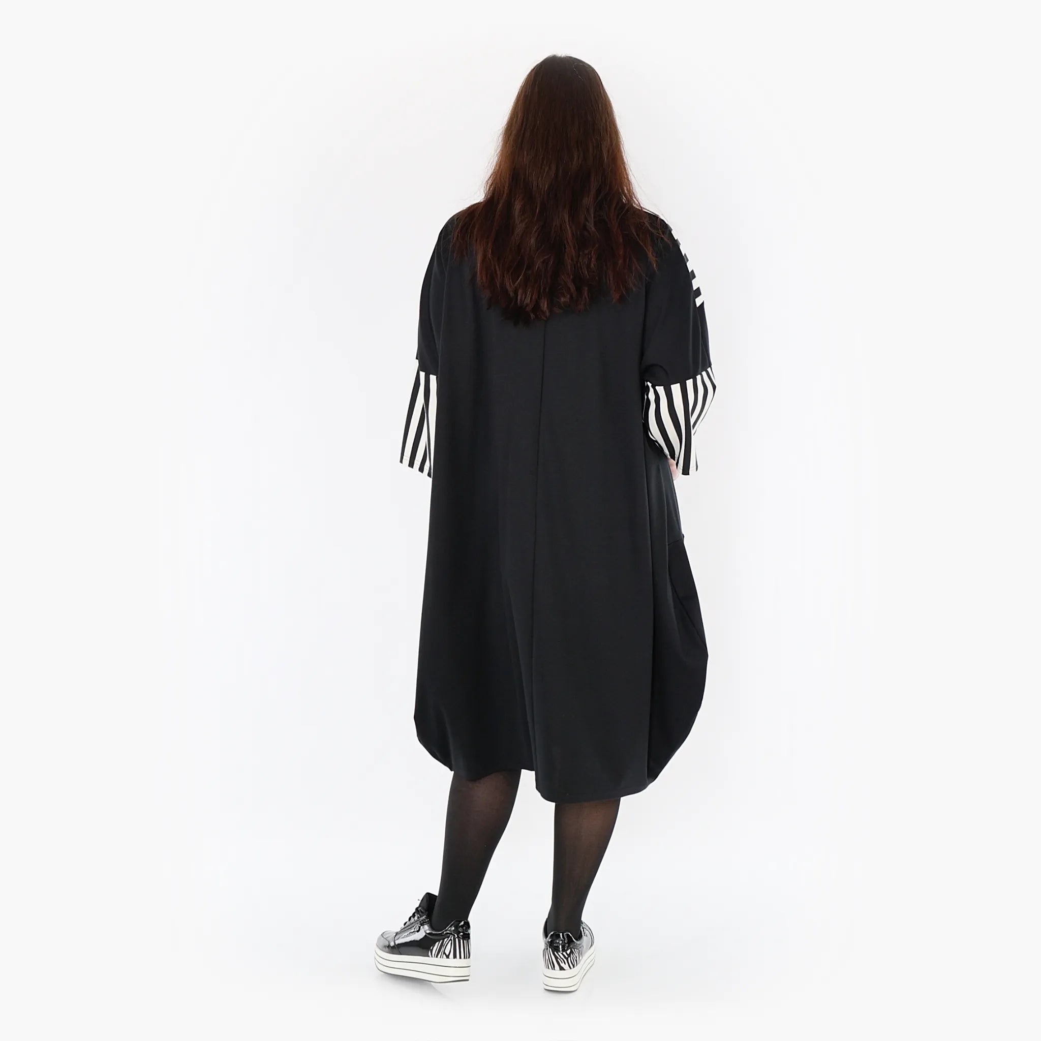  Ballonkleid von AKH Fashion aus Viskose, 1419.06901, Ecru/Schwarz, Schick, Modern, Bequem