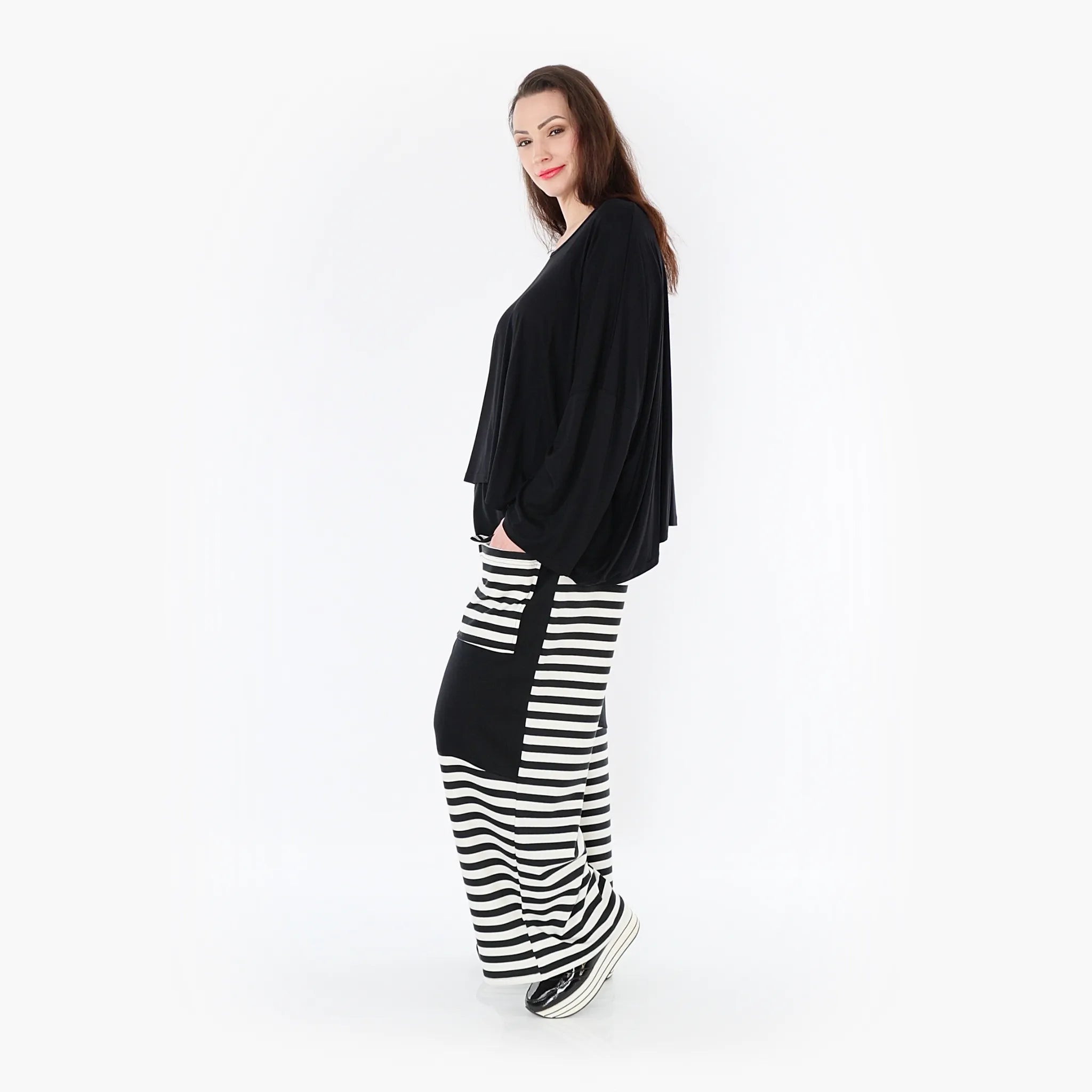 Oversize Damen Hose, AKH Fashion, Viskose, gerader Form, Lagenlook Mode, große Größen - SEELENlook