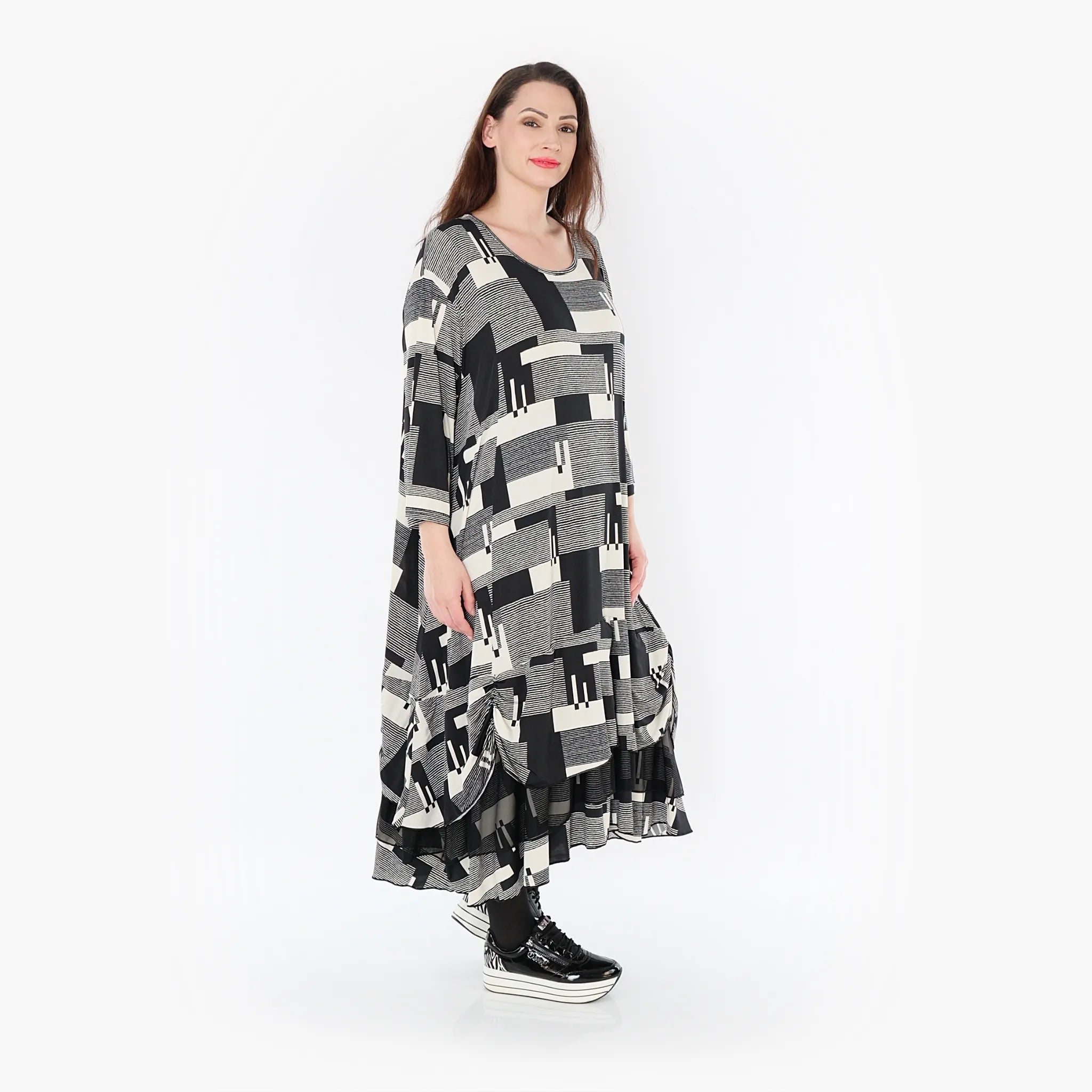  A-Form Kleid von AKH Fashion aus Viskose, 1426.06959, Schwarz/Ecru, Grafik, Schick, Schick