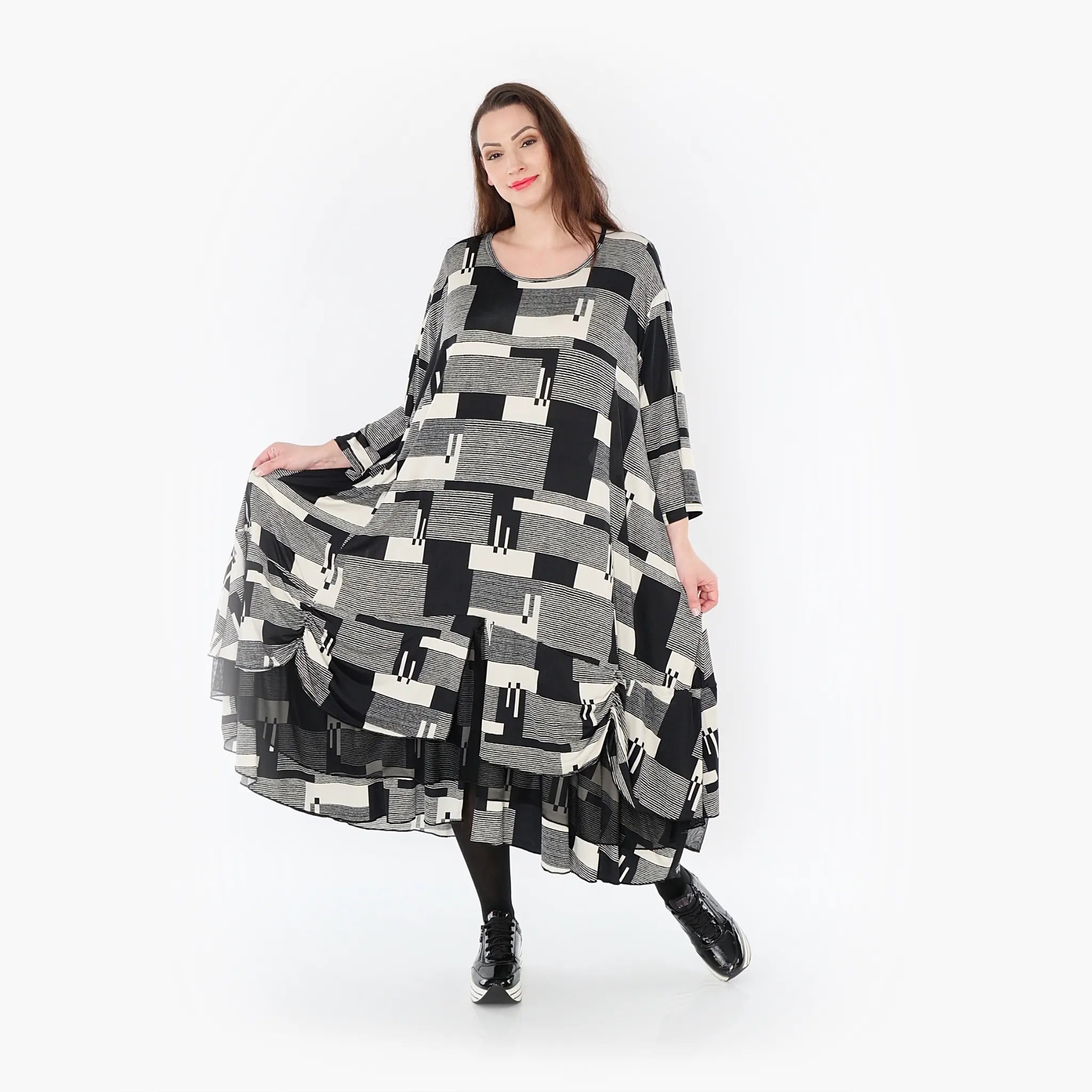  A-Form Kleid von AKH Fashion aus Viskose, 1426.06959, Schwarz/Ecru, Grafik, Schick, Schick