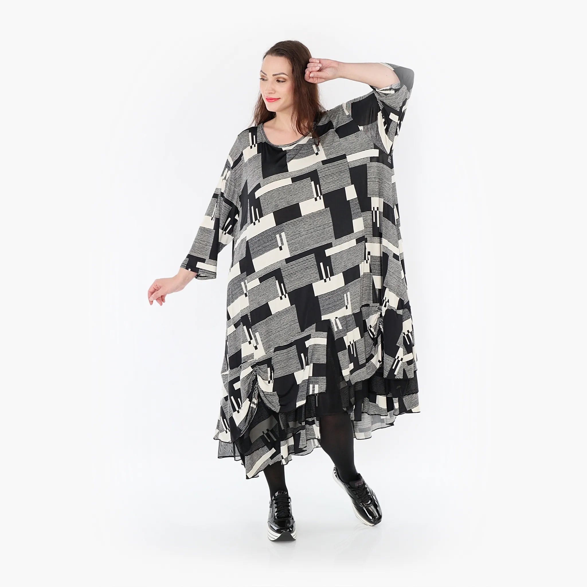  A-Form Kleid von AKH Fashion aus Viskose, 1426.06959, Schwarz/Ecru, Grafik, Schick, Schick