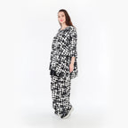  A-Form Bigshirt von AKH Fashion aus Materialmix, 1433.01019, Schwarz/Weiß, Schick, Modern