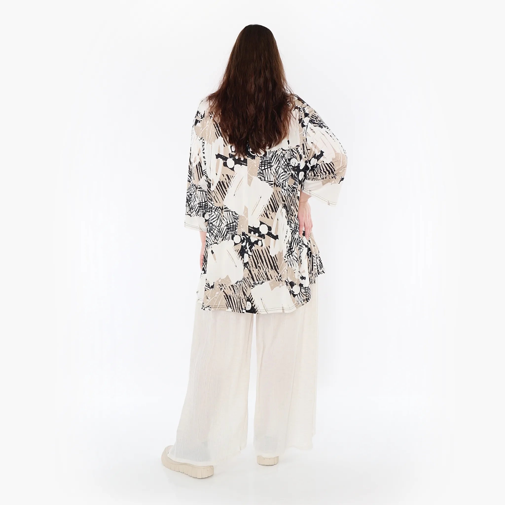  AKH Fashion Bigshirt in Glocken-Form, aus Materialmix, 1451.01892, Beige/Weiß/Schwarz, Schick