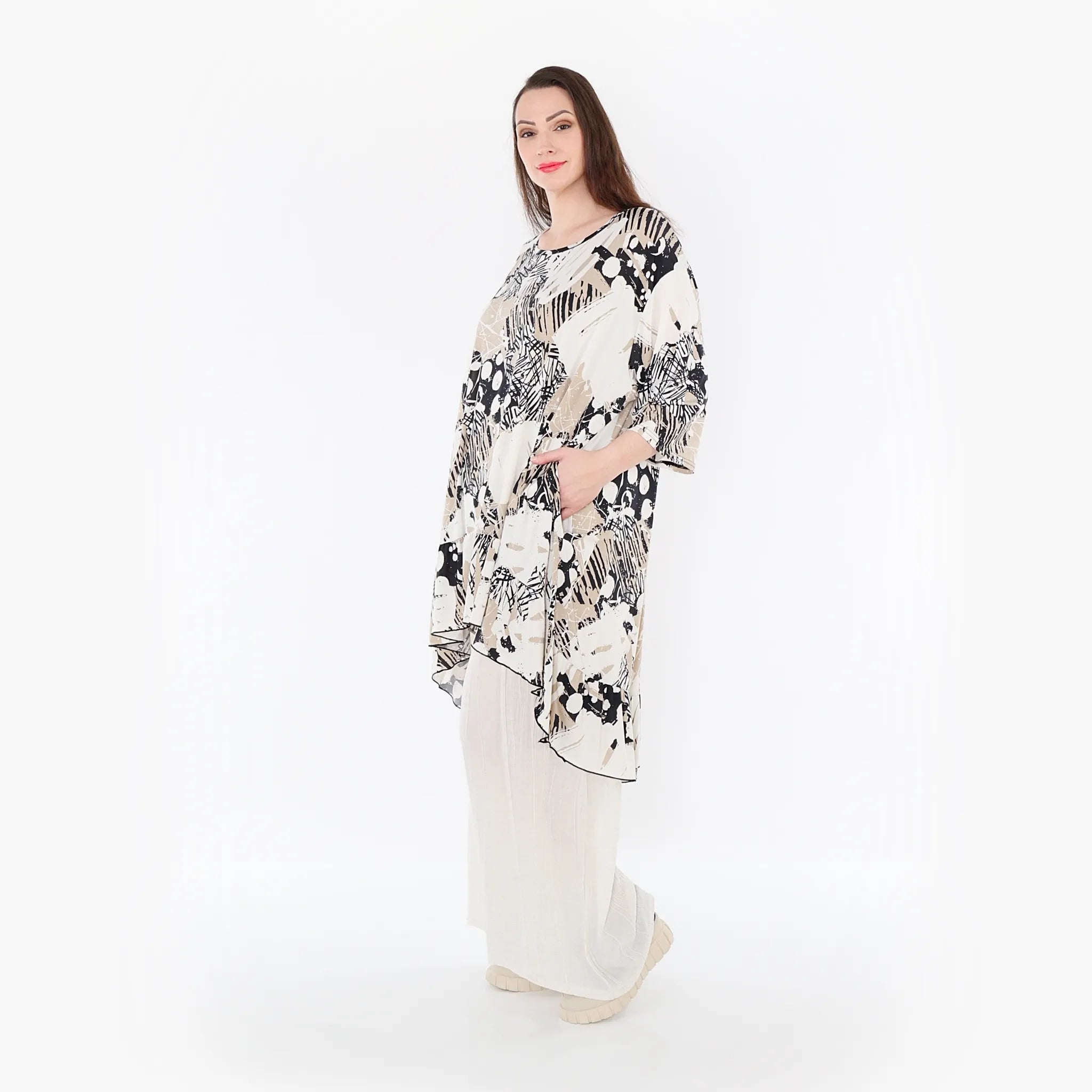  AKH Fashion Bigshirt in Vokuhila-Form, aus Materialmix, 1451.06837, Beige/Weiß/Schwarz