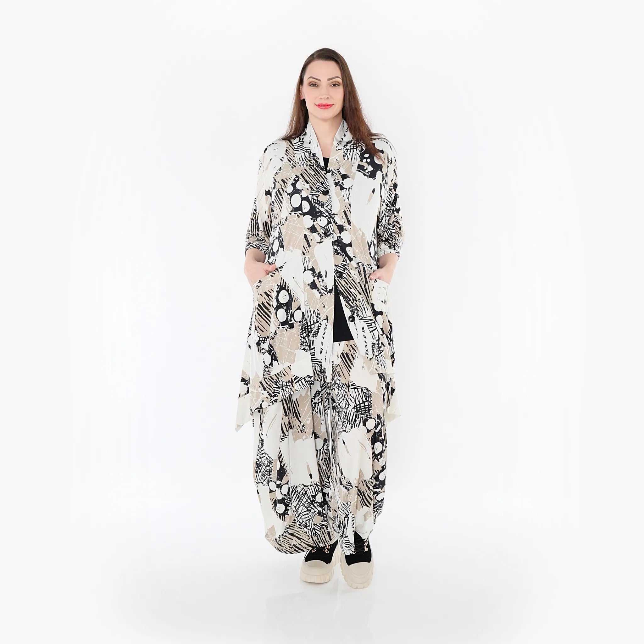  A-Form Jacke von AKH Fashion aus Materialmix, 1451.06970, Beige/Weiß/Schwarz, Punkte