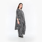  AKH Fashion Bigshirt in Vokuhila-Form, aus Materialmix, 1452.06837, Schwarz/Weiß, Abstrakt