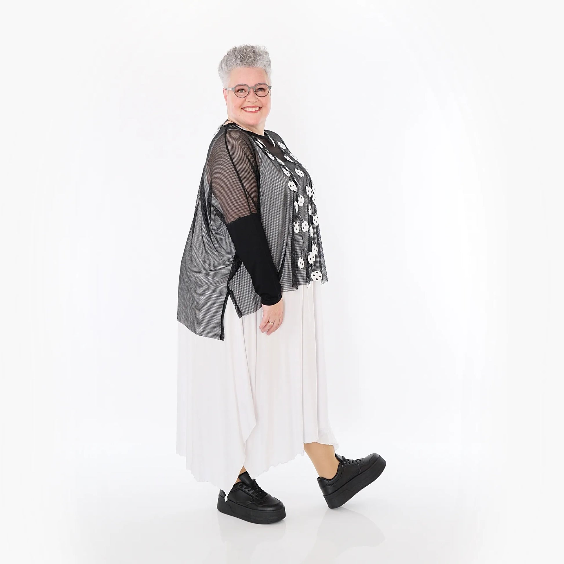  AKH Fashion Bigshirt in kastiger Form, aus Viskose, 1474.06721, Schwarz, Ausgefallen, Zeitlos