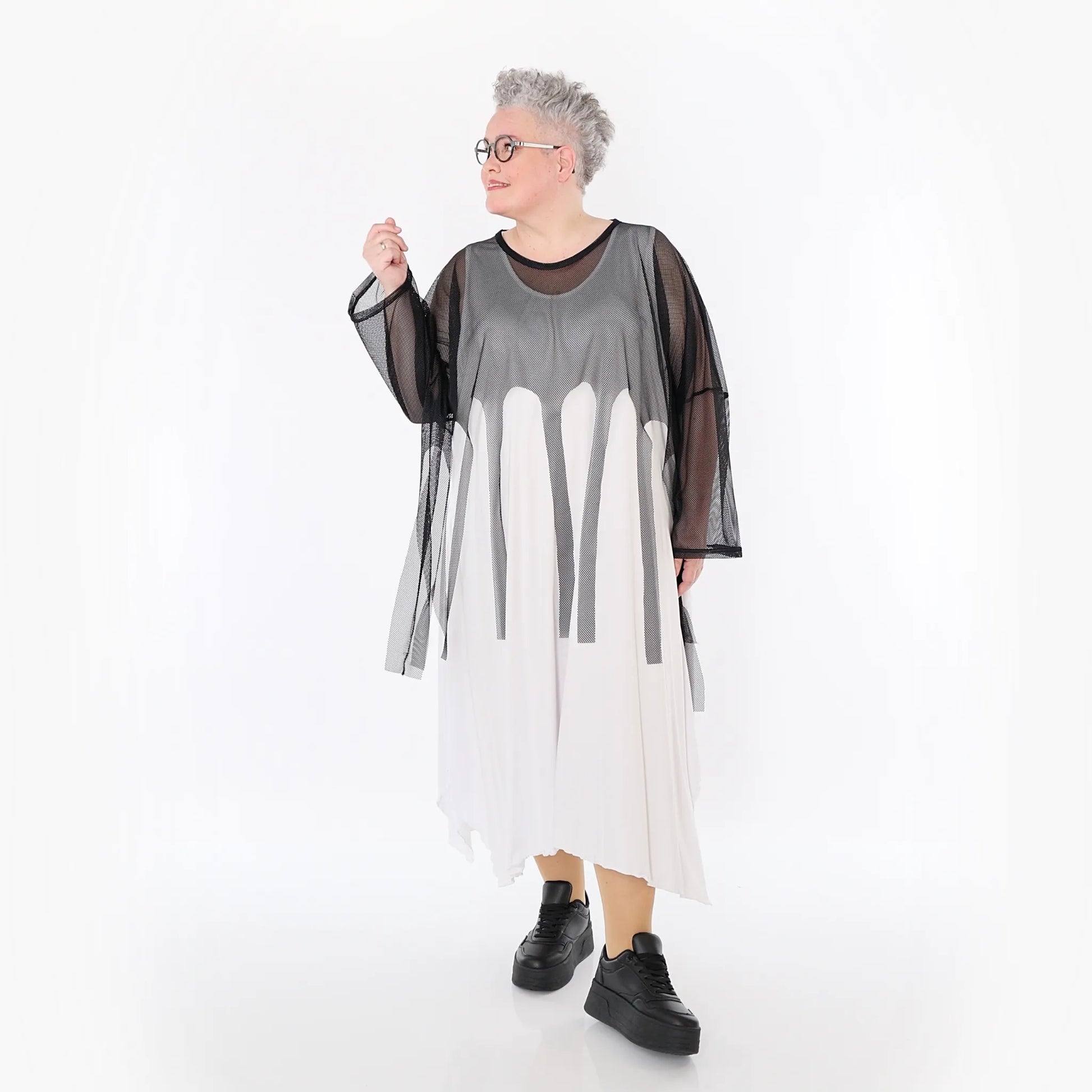  AKH Fashion Bigshirt in kastiger Form, aus Viskose, 1474.06966, Schwarz, Ausgefallen, Zeitlos