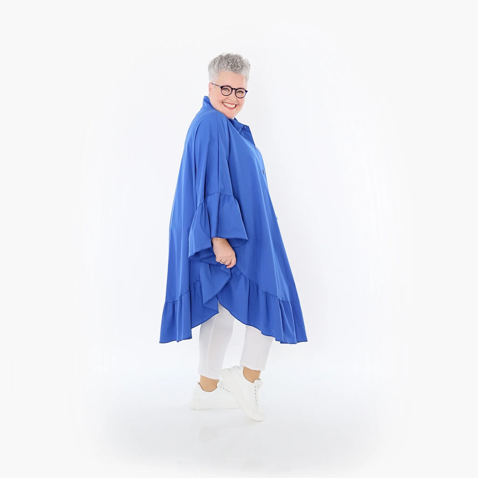  AKH Fashion Bluse in gerundeter Form, aus Baumwolle, 1482.07085, Royalblau, Ausgefallen