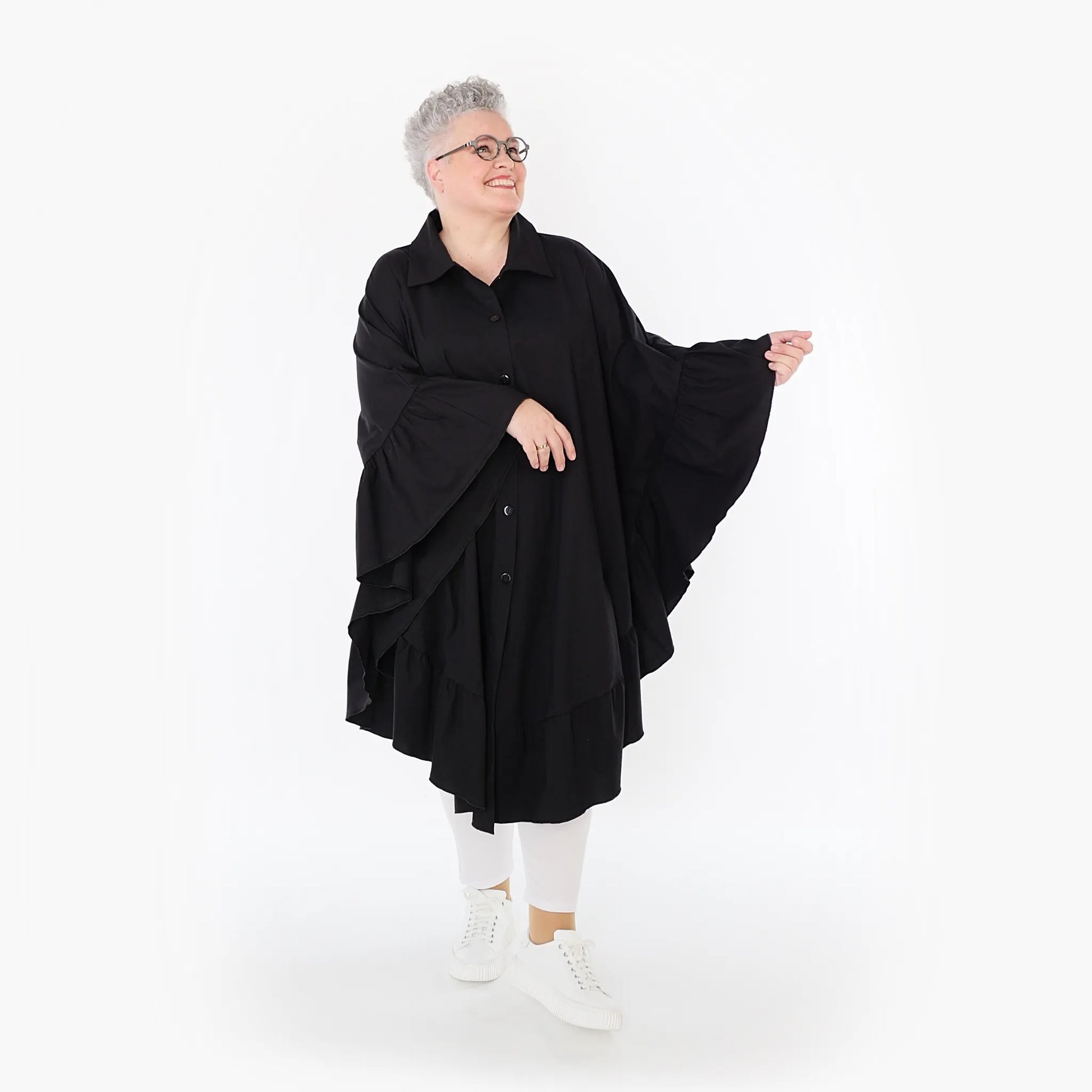  AKH Fashion Bluse in gerundeter Form, aus Baumwolle, 1482.07085, Schwarz, Ausgefallen