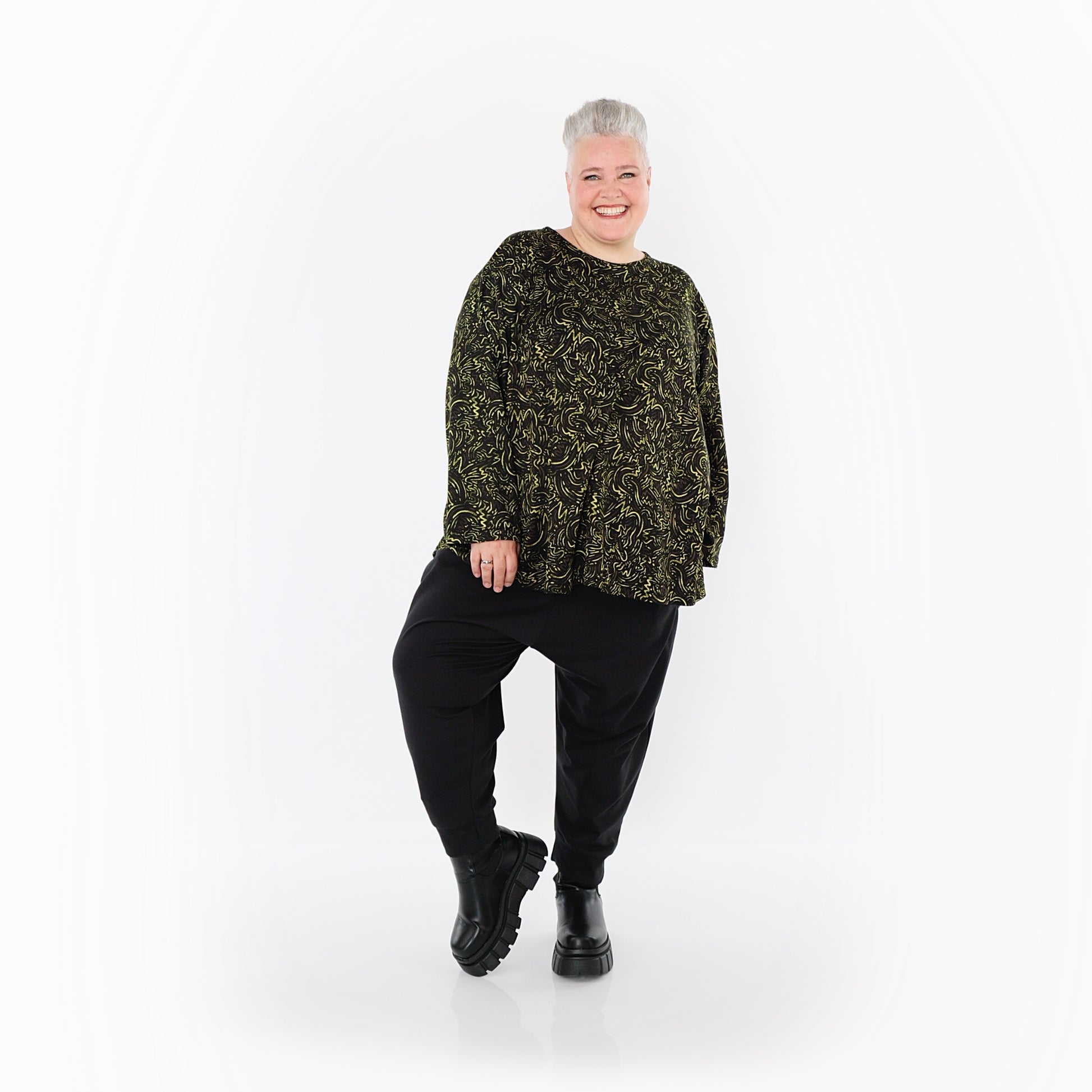  AKH Fashion Bigshirt in gerundeter Form, aus Materialmix, 1516.06815, Neongrün