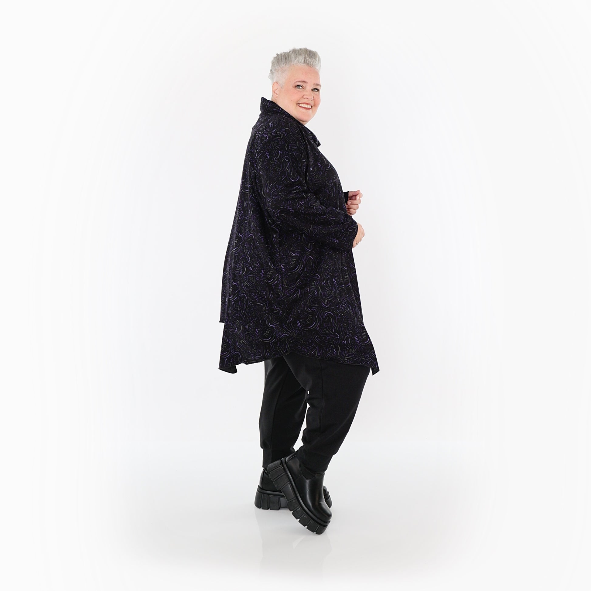 AKH Fashion Bigshirt in asymmetrischer Form, aus Materialmix, 1516.06061, Violett