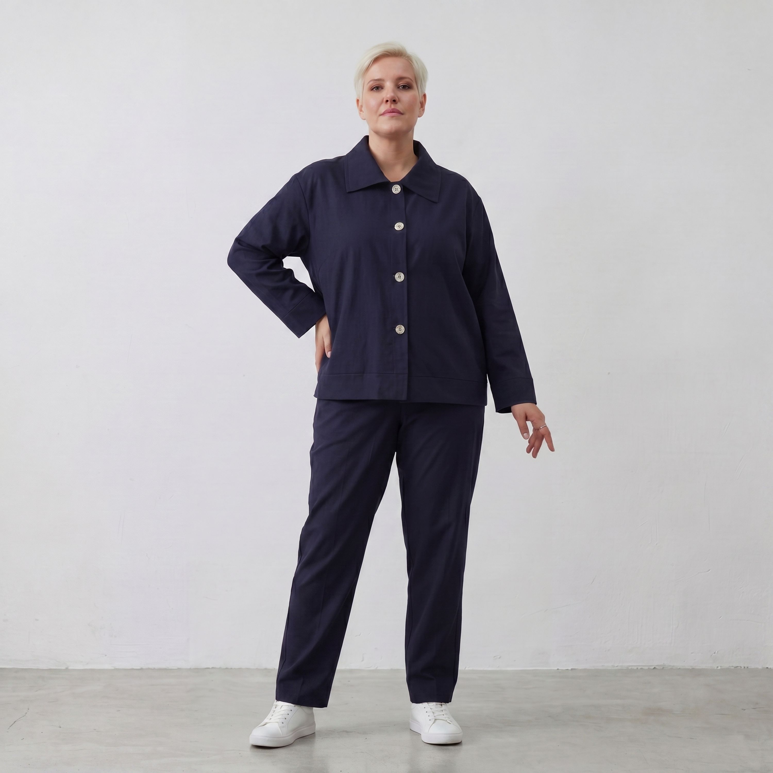 Zeitloser Marine Blazer im entspannten Oversize Lagenlook mit Hemdkragen elastisch weich