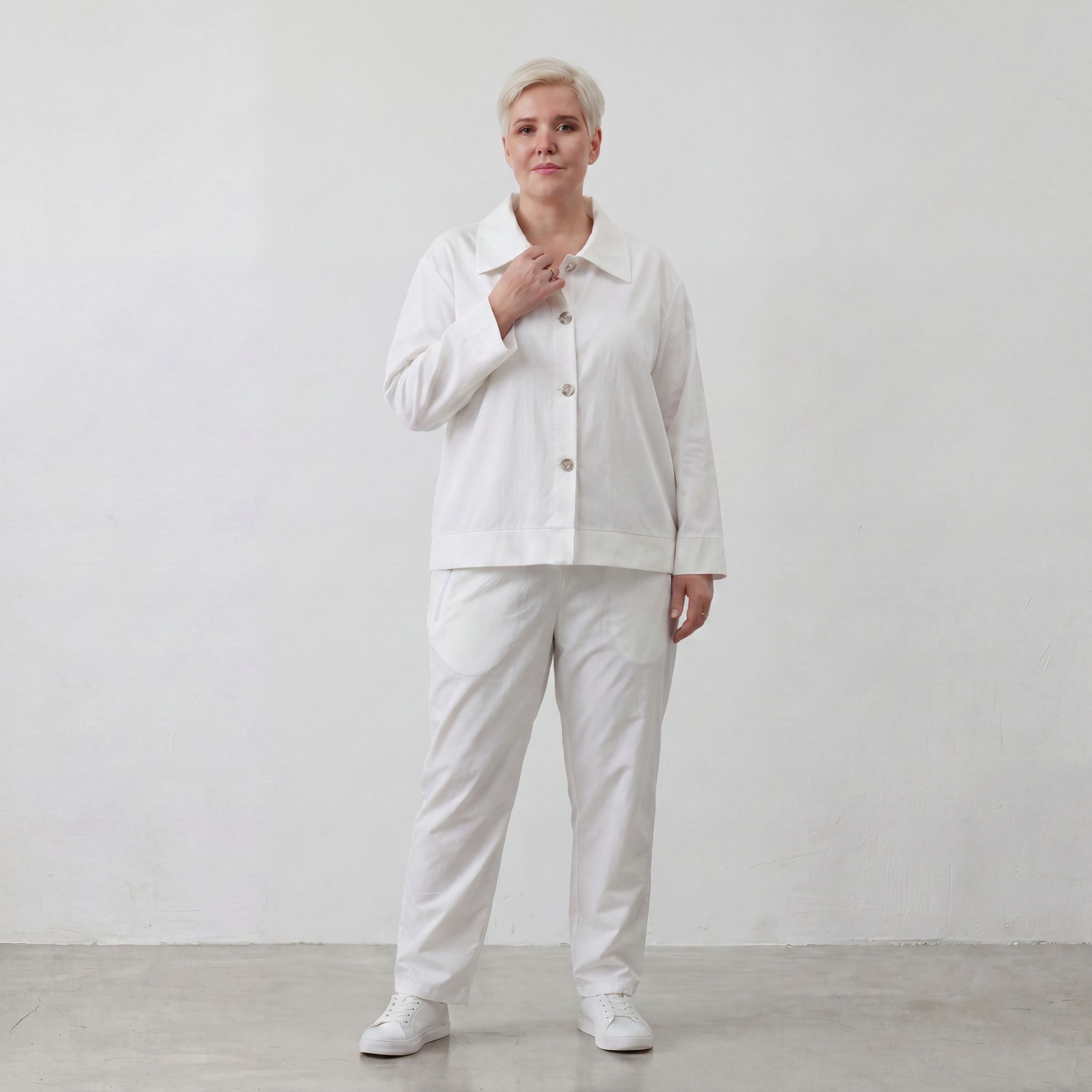 Zeitlose weisse Karottenhose aus Viskosemix weich elastisch leger modern leicht Lagenlook