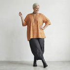 Zeitlos legeres Oversize Lagenlook A-Form Shirt mit feiner luftiger Popeline und Punkten, Rosa/Orange