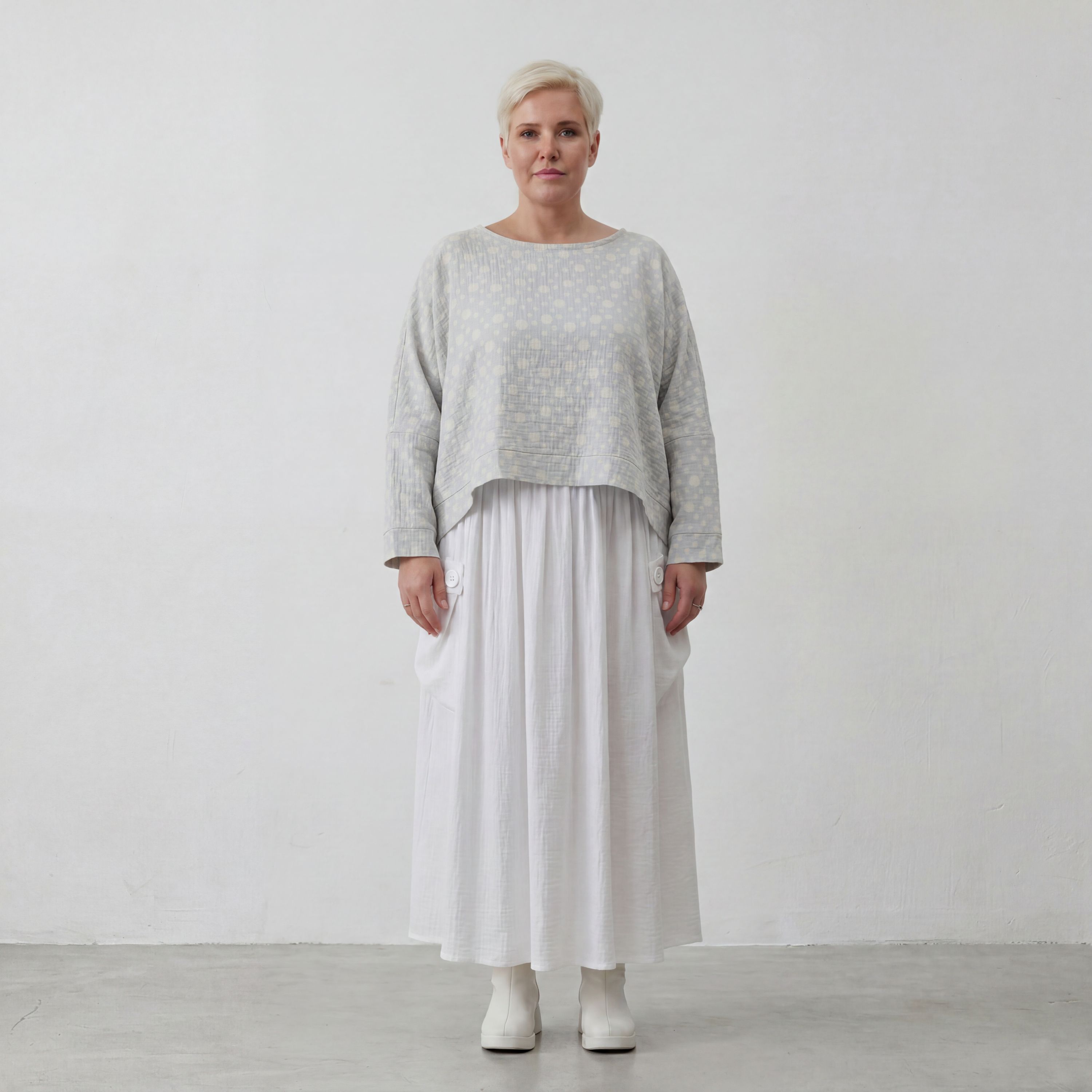 Leichter Baumwollüberwurf Hellblau/Ecru im Oversize Lagenlook zeitlos leger luftig weich