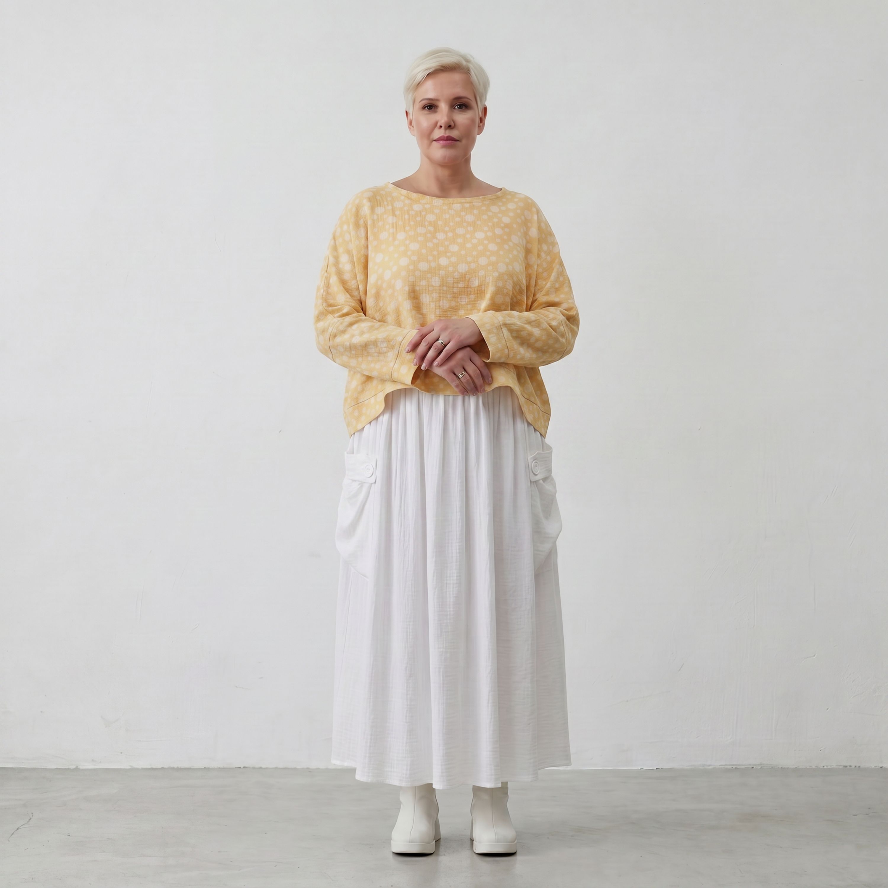 Leichter Baumwollüberwurf Gelb Ecru im Oversize Lagenlook leger zeitlos luftig weich zart