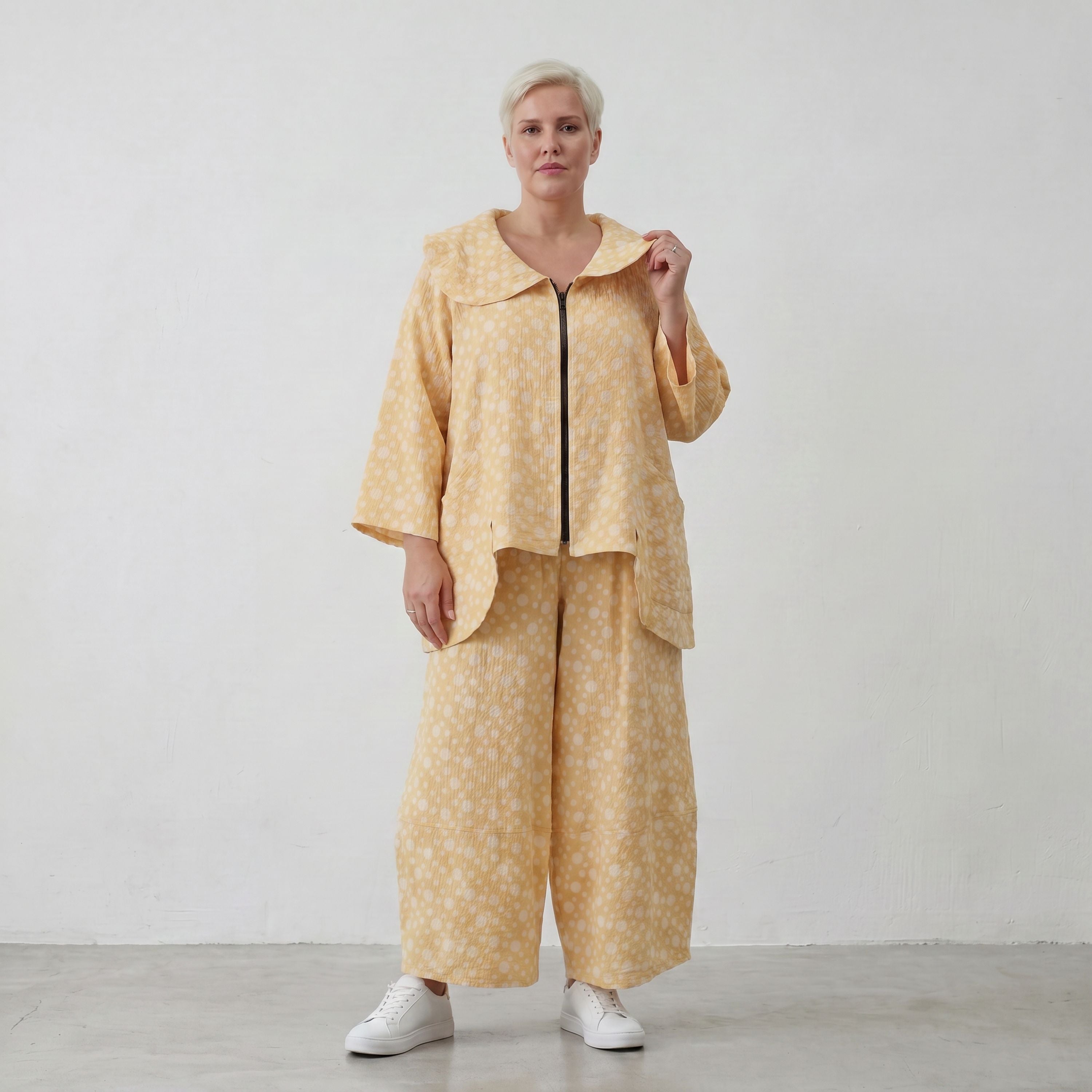Baumwollmousselinejacke GelbEcru im Lagenlook Oversize zeitlos leger sehr weich und chic