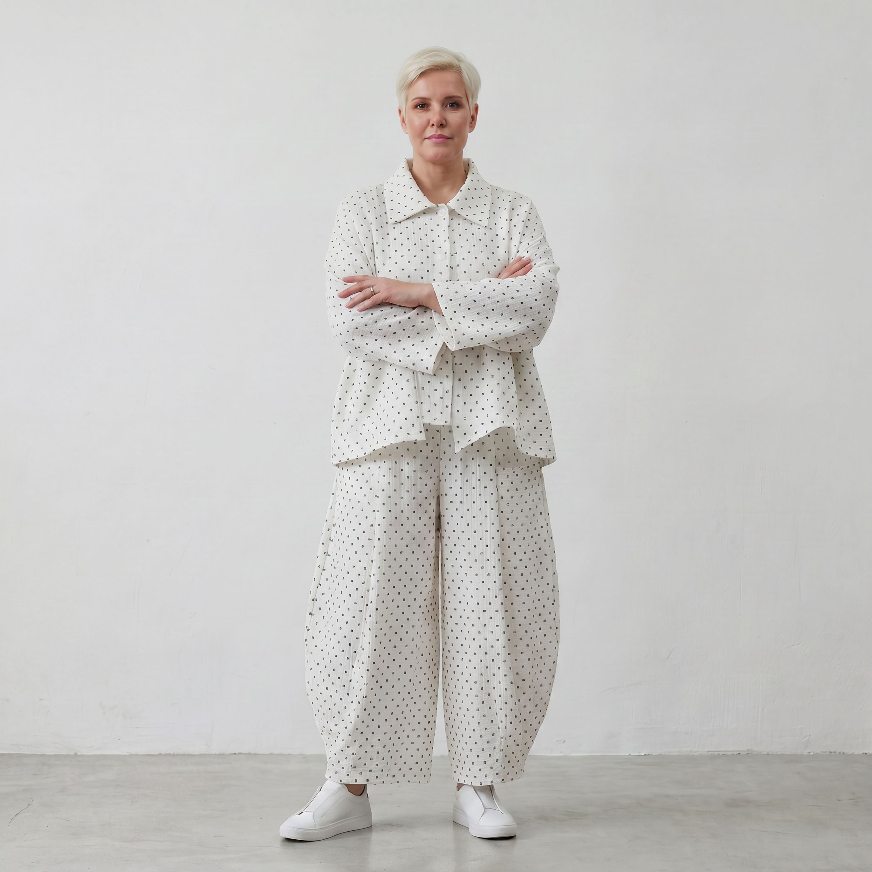 Ausgefallene Oversize Ballonhose im Weiß Schwarz Karomuster leger zeitlos modern chic