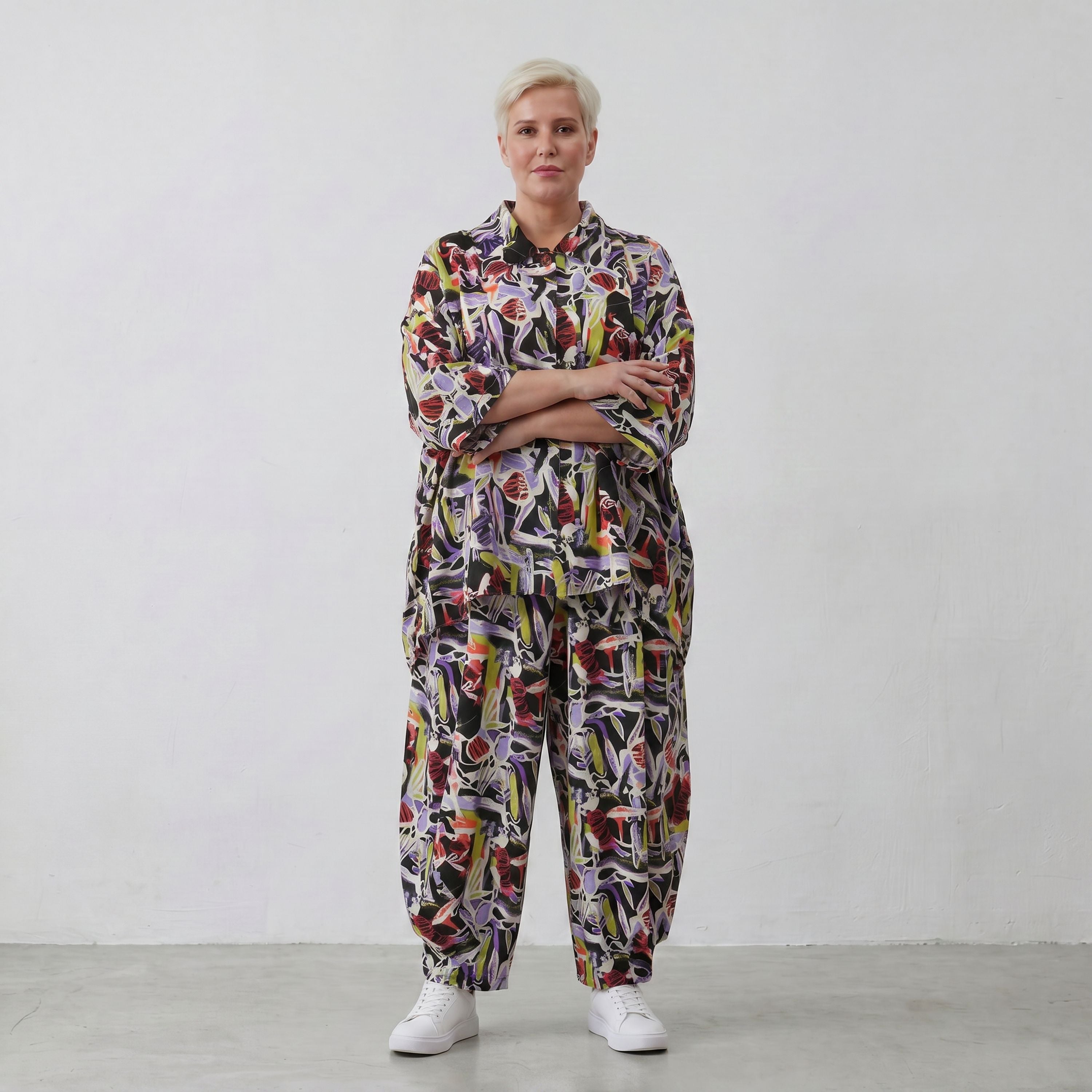 Fliessende Ballonhose Oversize Lagenlook in Schwarz Oliv Lila leger zeitlos soft fallend