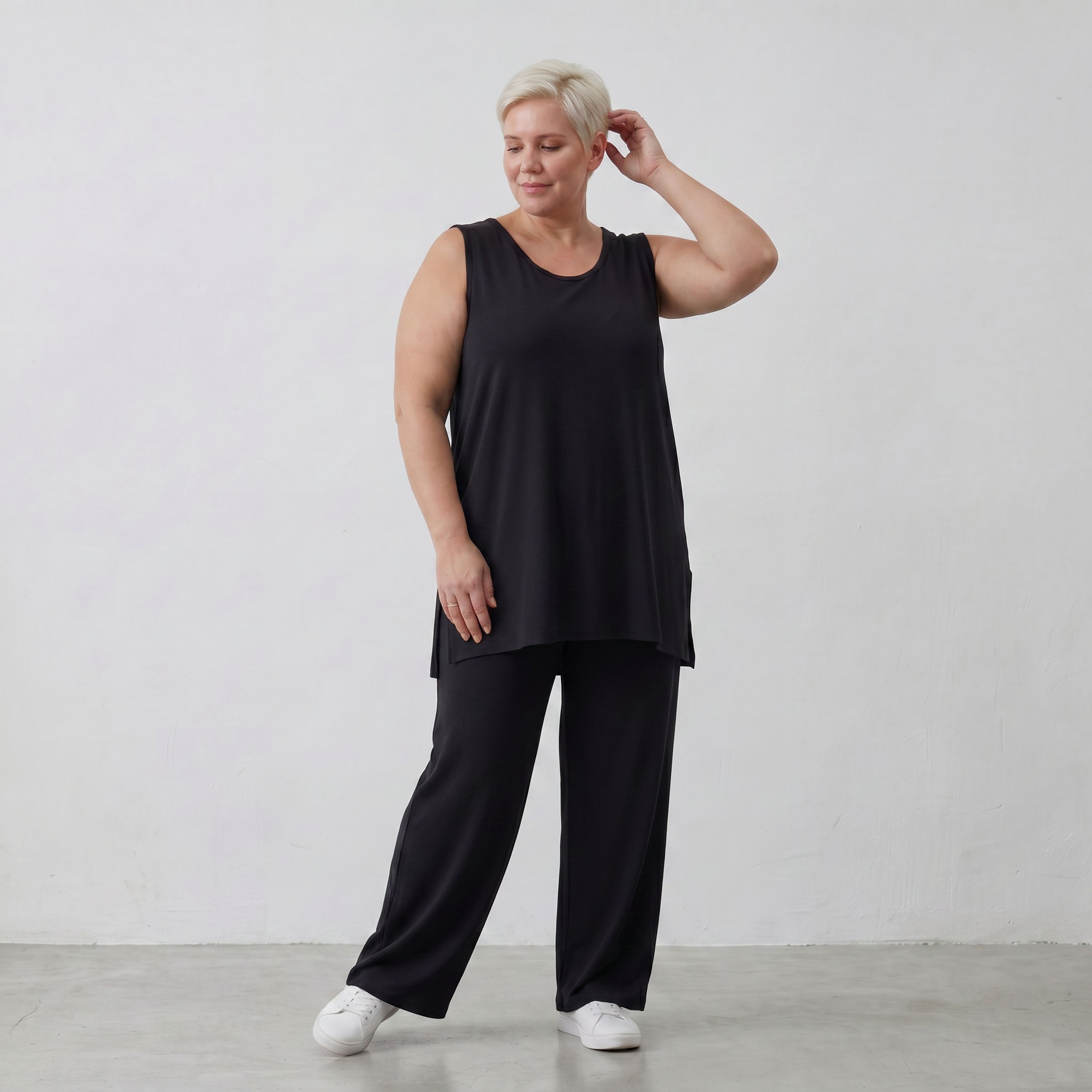 Weiche Jerseyhose in zeitlosem Schwarz aus fließendem Viskose Stretch mit elastischem Bund
