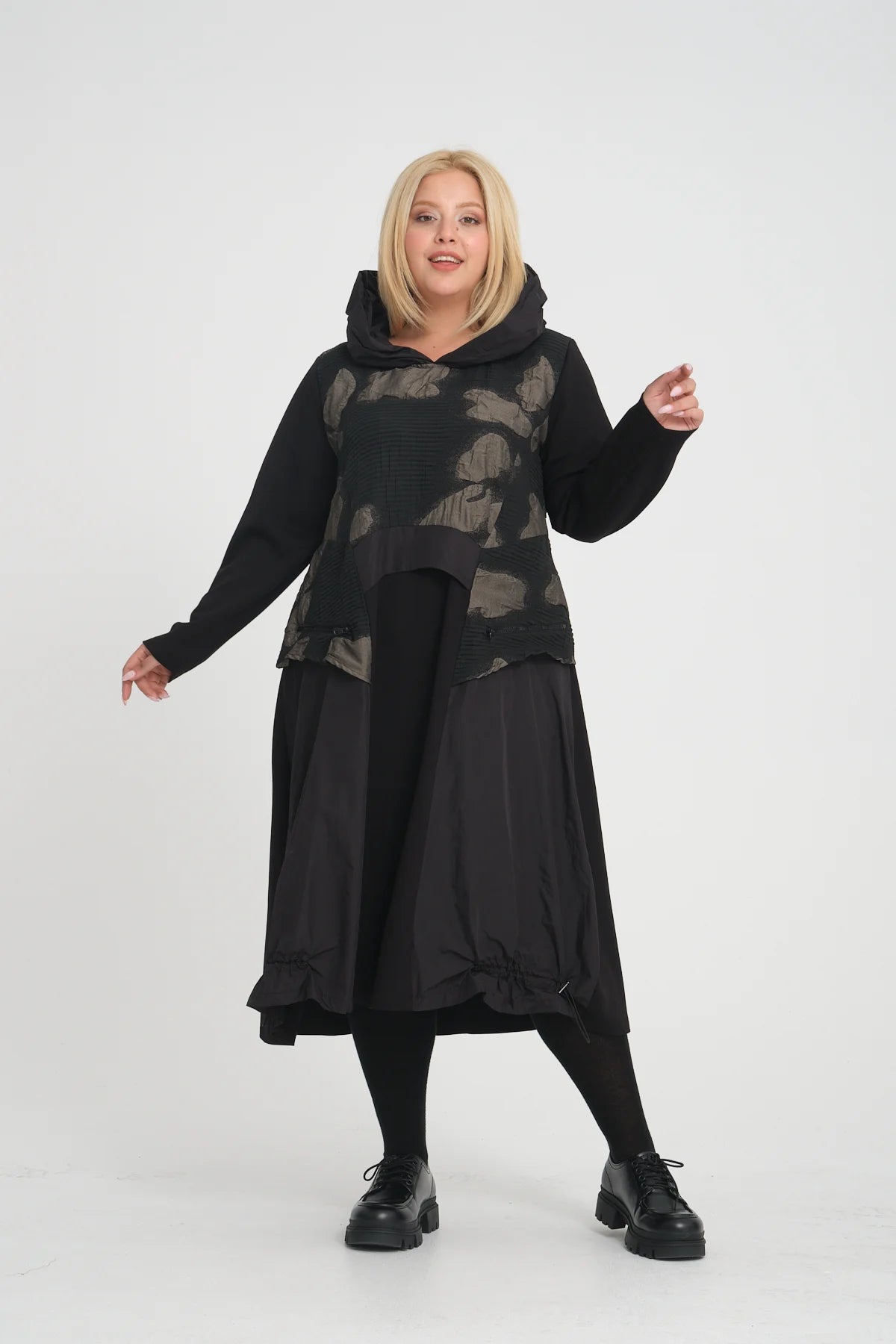  A-Form Kleid von Zedd Plus aus Polyamid, 24630, Grau, Schick, Modern, Bequem
