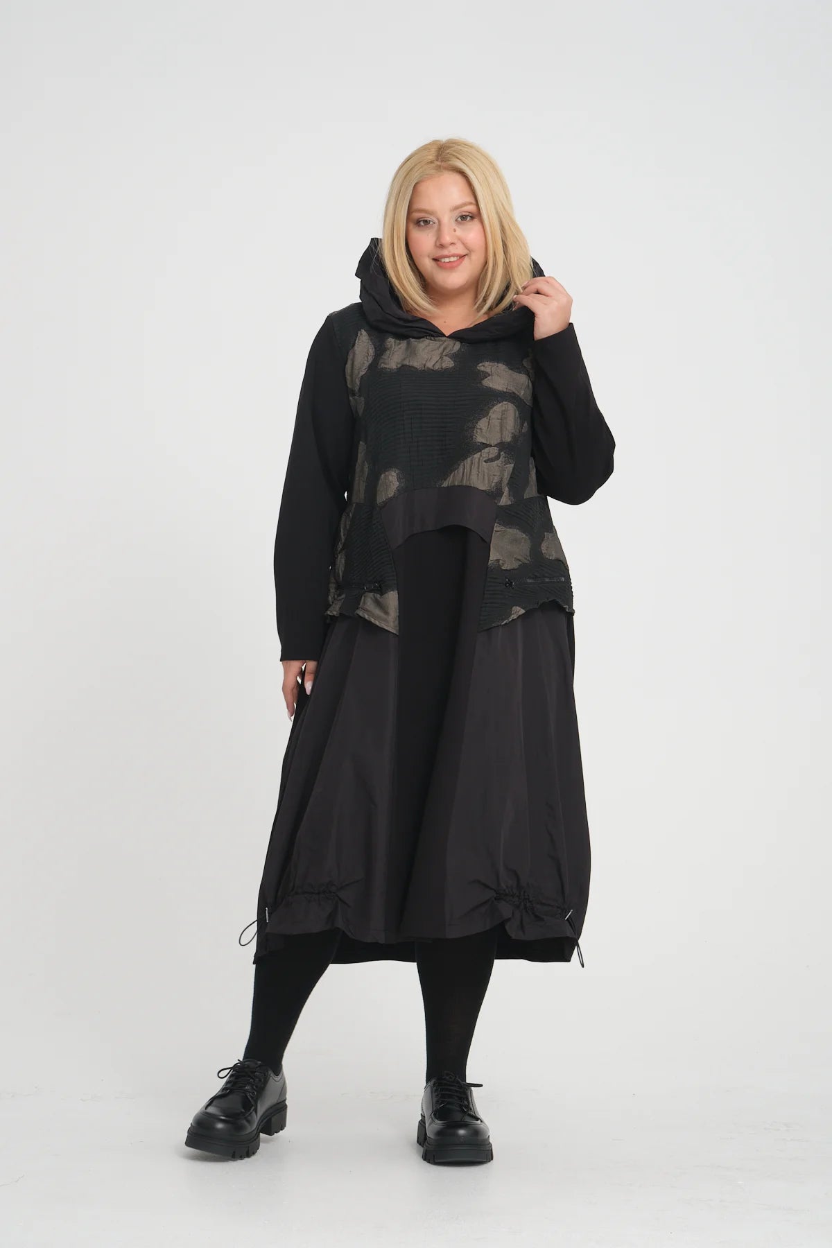  A-Form Kleid von Zedd Plus aus Polyamid, 24630, Grau, Schick, Modern, Bequem